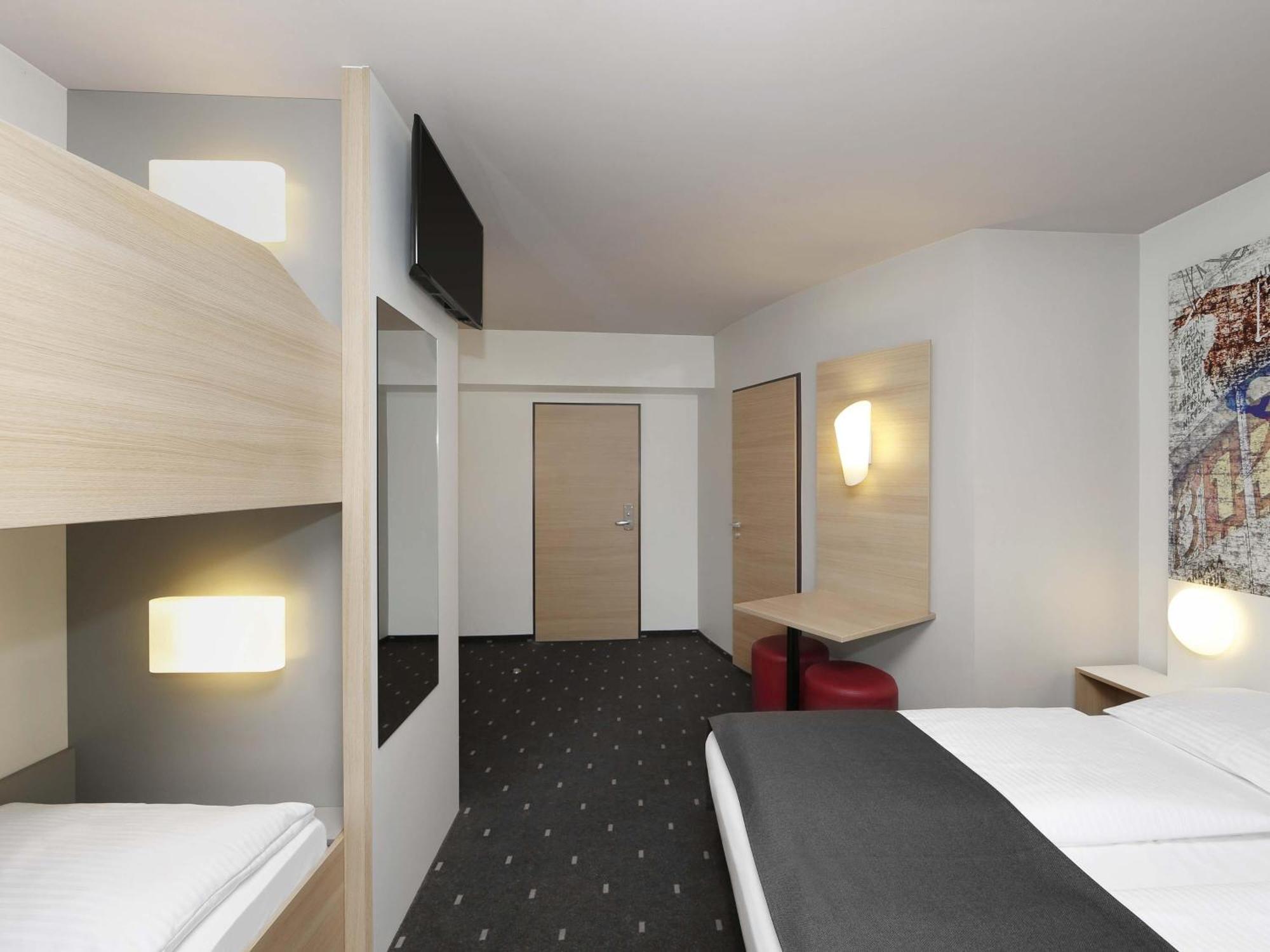 B&B Hotel Berlin-Alexanderplatz — Photos 2